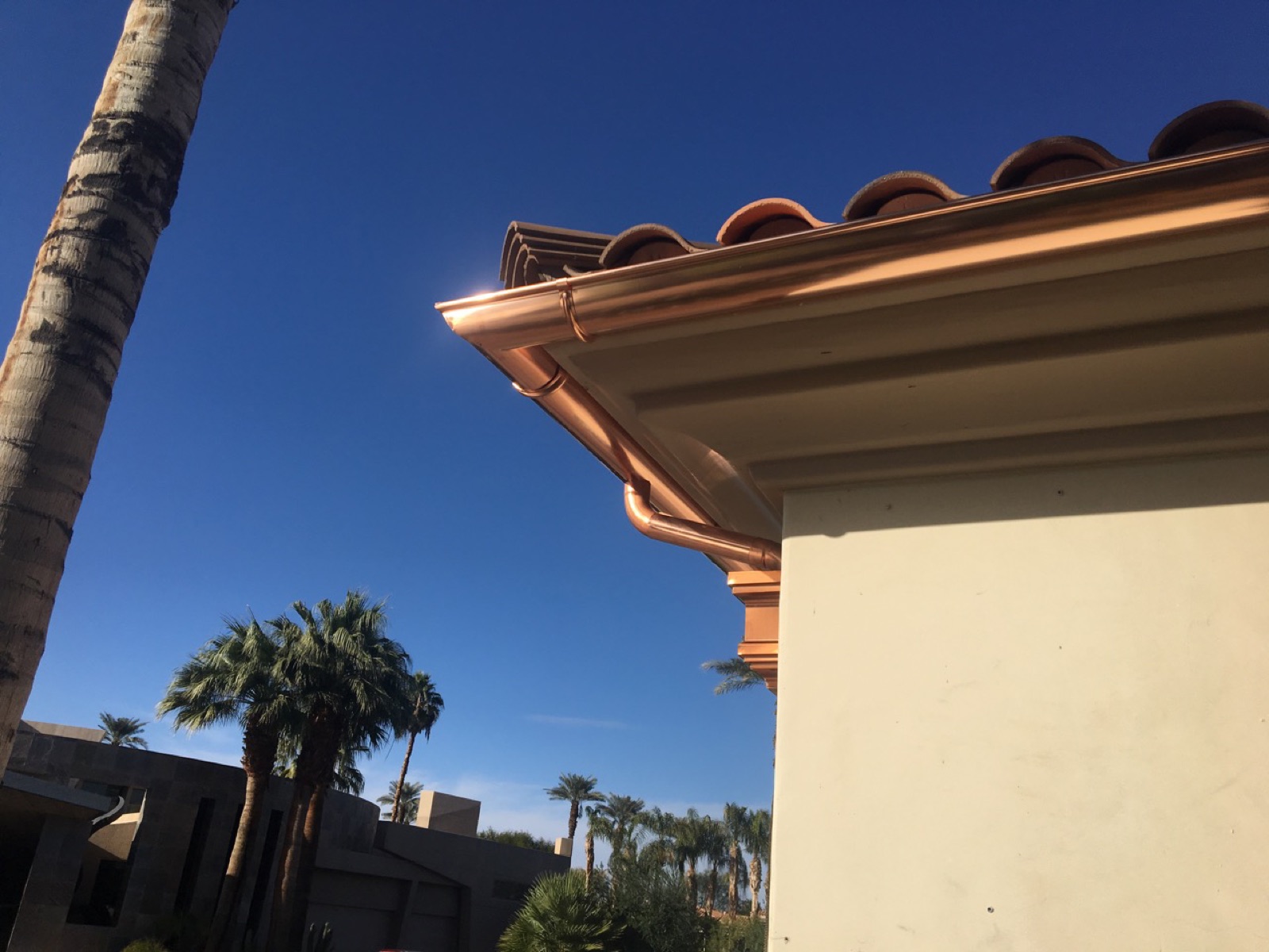Rain gutter service in Mesquite