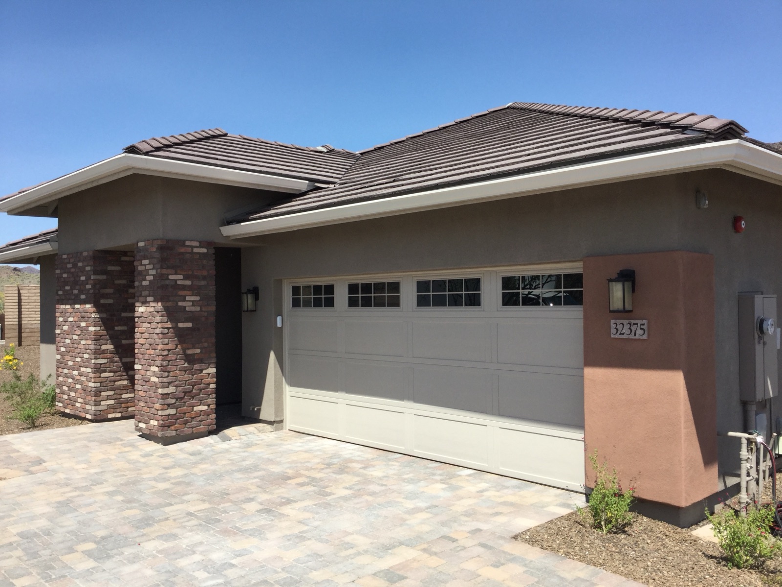 City Seamless K-style seamless rain gutter installation in Southern Nevada.
