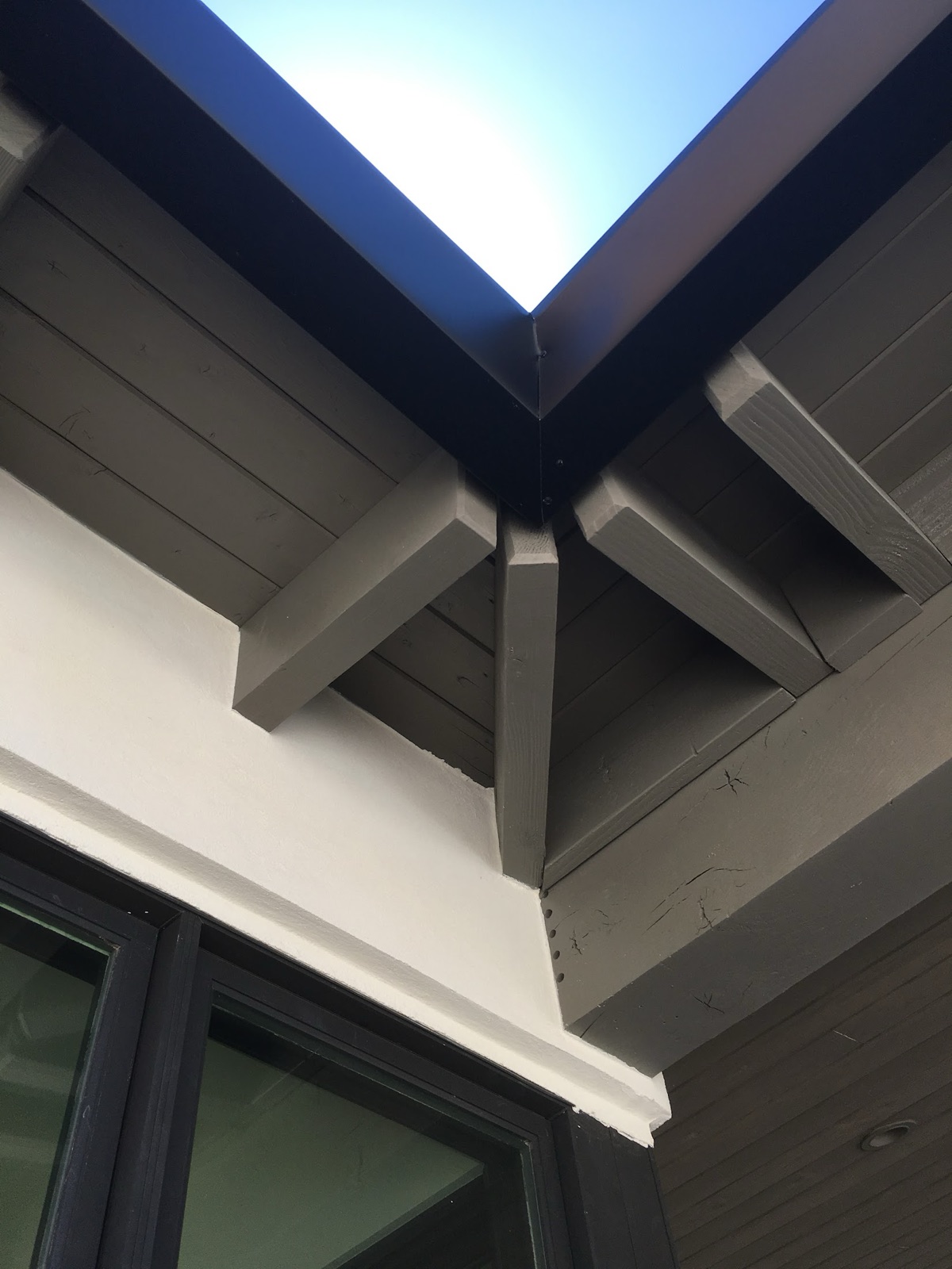Rain gutter service in Centennial Hills