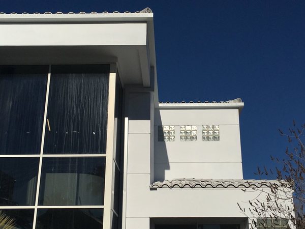 City Seamless specialty rain gutter installation detail.